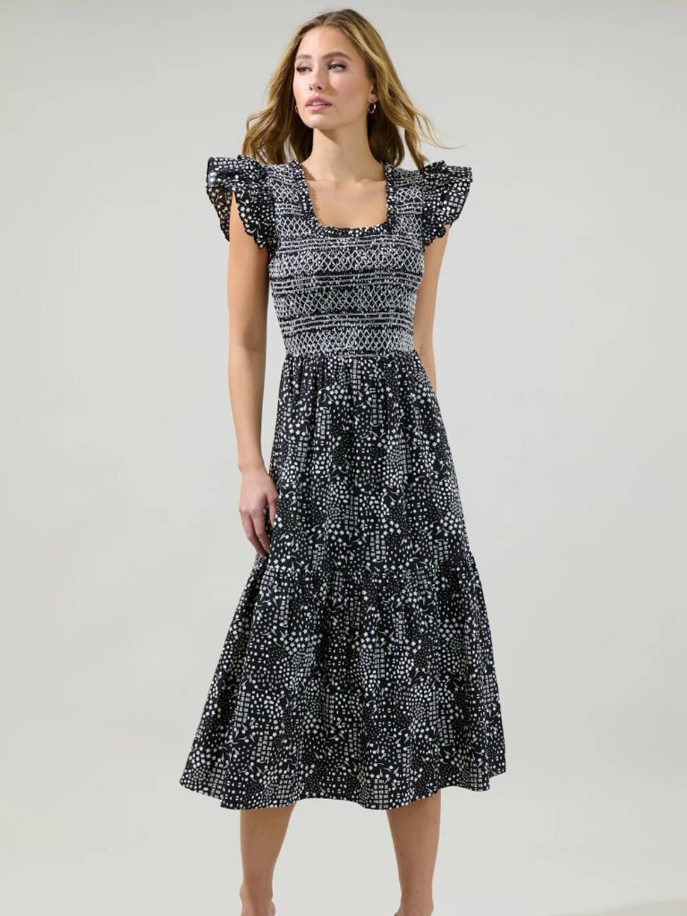 Sugarlips Larsa Onyx Geometric Wendy Smocked Midi Dress